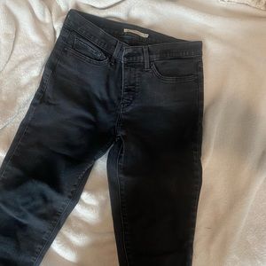 Levi Stratus black jeans